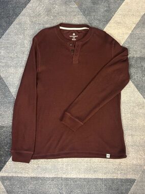 RAINFOREST Men's Maroon Waffle Henley Long Sleeve